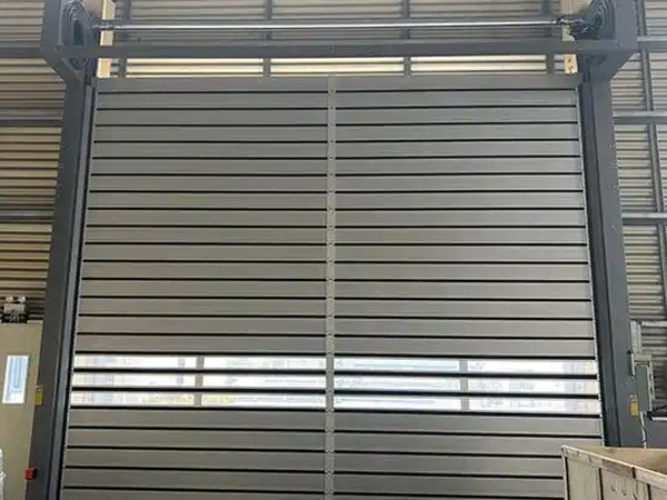 渦輪快速卷簾門